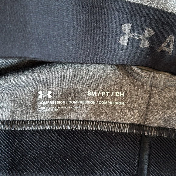 under armor women’s compression sports bra gray small - Picture 4 of 4